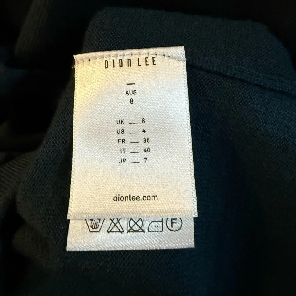 Dion Lee Green Merino Wool Top. Size 4 - Picture 5 of 5